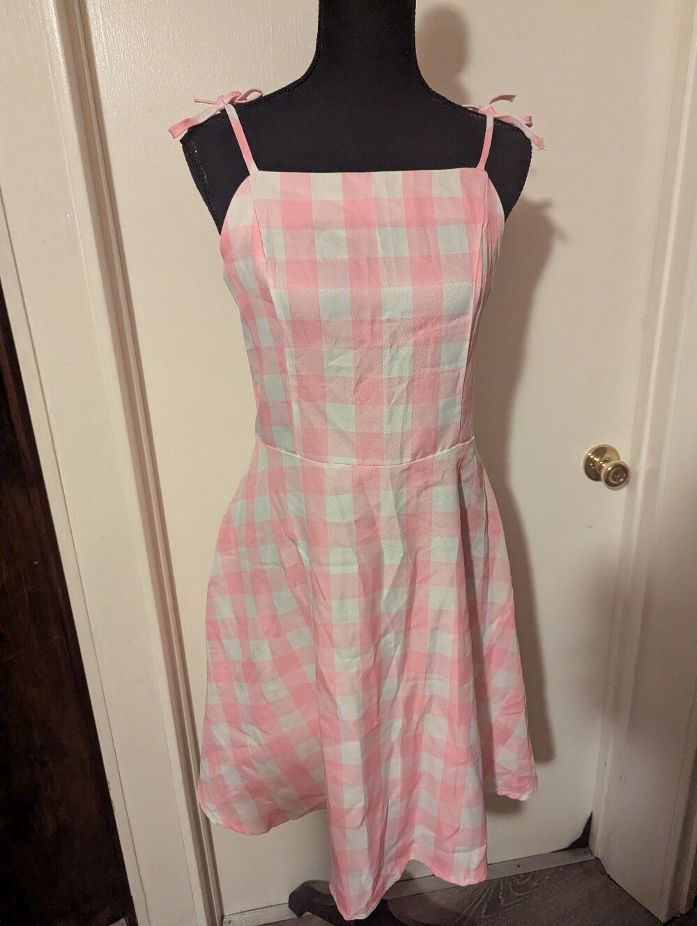 Pink Gingham Beach Barbie Doll Cosplay Dress - Picture 14 of 16